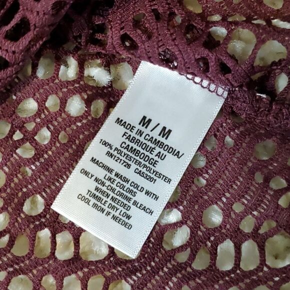 AEROPOSTALE Lace Overlay Tank Top - Picture 4 of 4